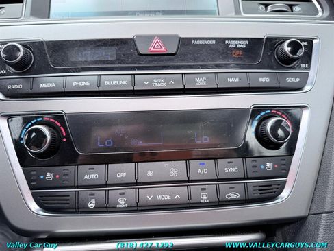 Used 2015 Hyundai Sonata Limited w/ Option Group 06 image 27