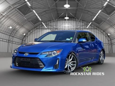 Used 2014 Scion tC FWD image 31
