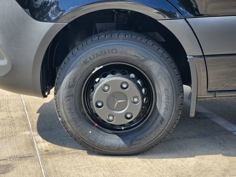 New 2026 Mercedes-Benz Sprinter 3500 image 9