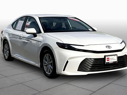 Certified 2025 Toyota Camry LE FWD image 2