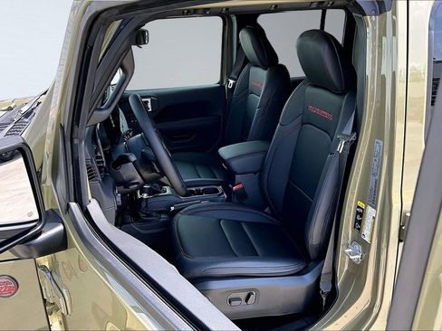 New 2026 Jeep Wrangler Unlimited Rubicon image 3