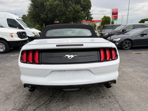 Used 2021 Ford Mustang Premium RWD image 4