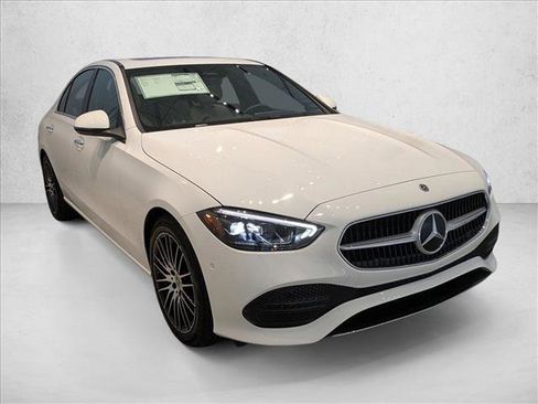 Used 2025 Mercedes-Benz C 300 4MATIC Sedan image 6