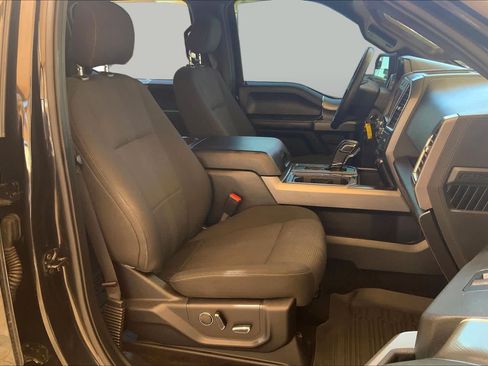 Used 2015 Ford F150 XLT w/ Equipment Group 302A Luxury AWD/4WD image 9