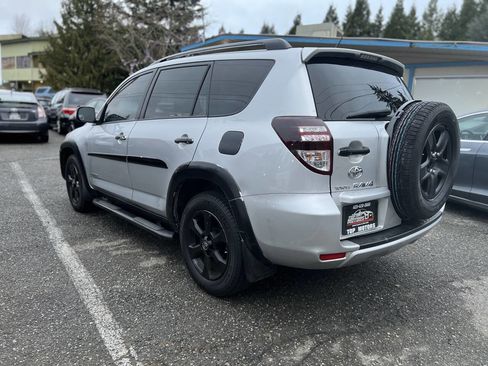 Used 2010 Toyota RAV4 Limited image 7