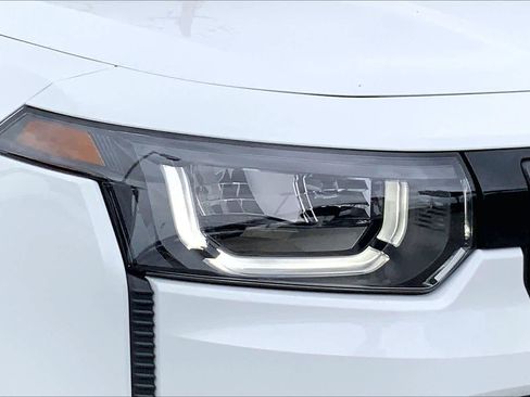 New 2026 Jeep Cherokee Laredo AWD/4WD image 10