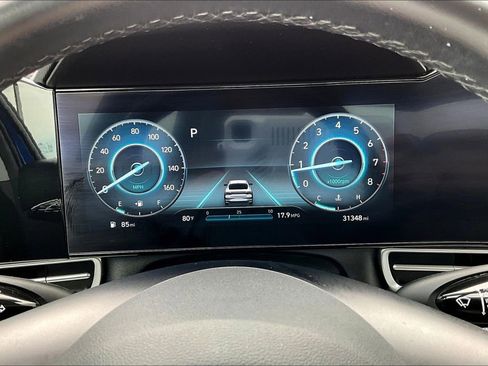 Used 2023 Hyundai Elantra Limited w/ Cargo Package image 26