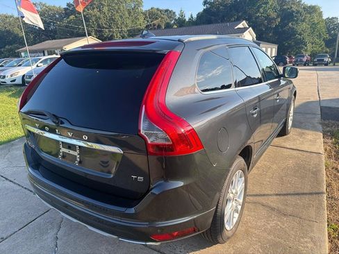 Used 2016 Volvo XC60 T5 Premier w/ Protection Package FWD image 12