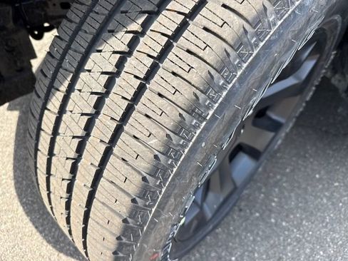 New 2026 RAM 1500 Express image 5