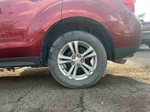 Used 2010 Chevrolet Equinox LS AWD/4WD image 21