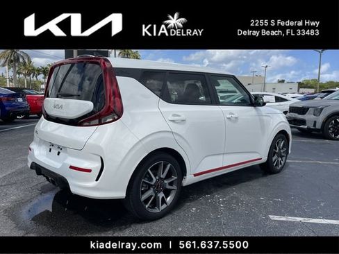 Used 2022 Kia Soul Turbo image 3