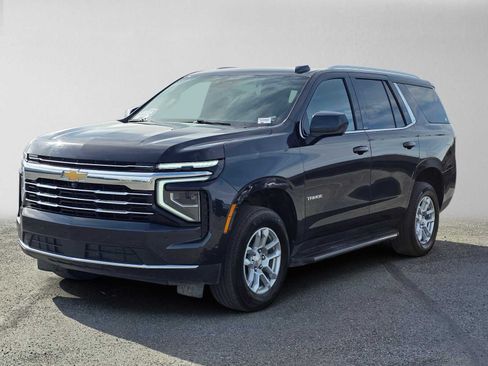 Certified 2025 Chevrolet Tahoe LT AWD/4WD image 7