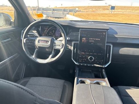 Certified 2025 GMC Acadia Elevation image 12