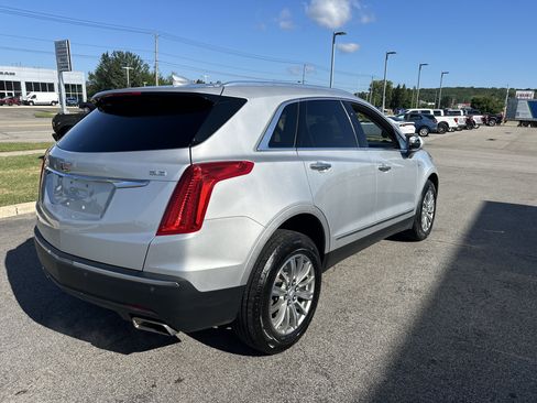 Used 2018 Cadillac XT5 Luxury AWD/4WD image 16