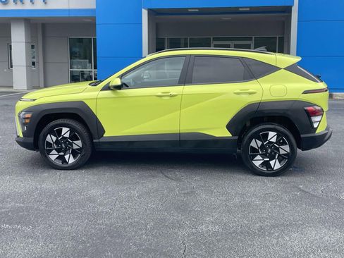 Used 2025 Hyundai Kona SEL AWD/4WD image 6