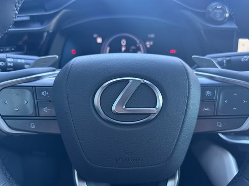 Certified 2023 Lexus RZ 450e Premium image 28