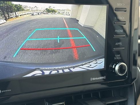 Used 2022 Toyota Corolla Cross L image 20