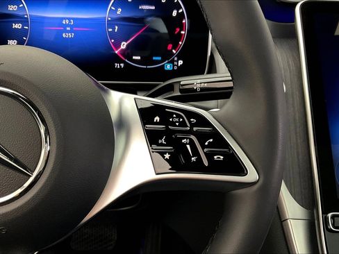 Certified 2026 Mercedes-Benz GLC 300 4MATIC image 12