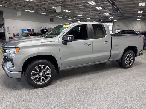 Used 2023 Chevrolet Silverado 1500 RST w/ All Star Edition Plus image 3