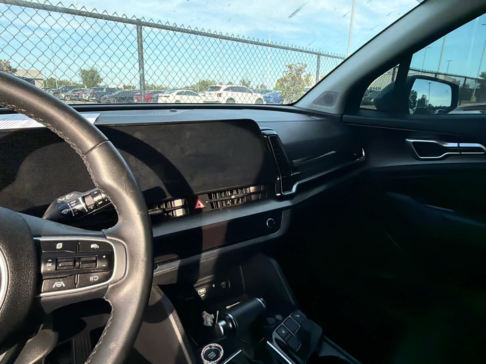 Used 2024 Kia Sportage EX FWD image 9
