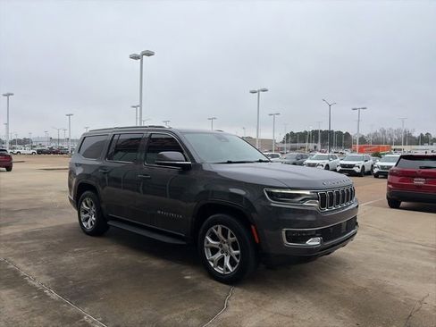 Used 2022 Jeep Wagoneer Series I w/ Premium Group I image 5