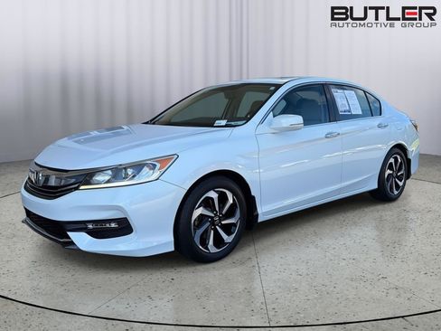Used 2017 Honda Accord EX-L image 1