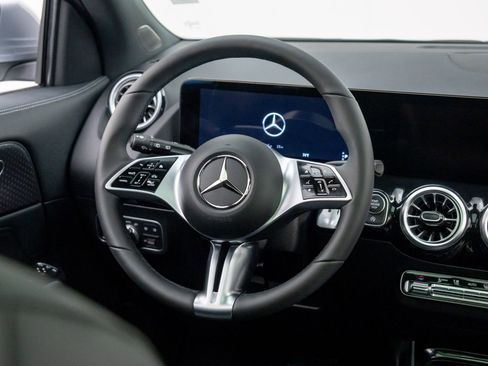 New 2026 Mercedes-Benz GLA 250 4MATIC image 11