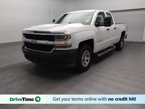 Used 2017 Chevrolet Silverado 1500 W/T RWD image 1