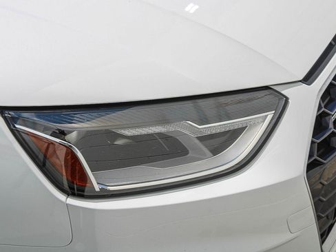 Used 2022 Audi A4 2.0T Premium w/ Convenience Package AWD/4WD image 3