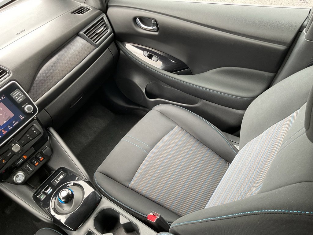 Used 2025 Nissan Leaf SV Plus FWD image 17