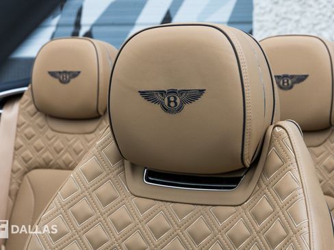 Used 2021 Bentley Continental GT image 23