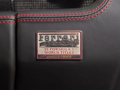Used 2011 Ferrari 458 Italia Coupe RWD image 27