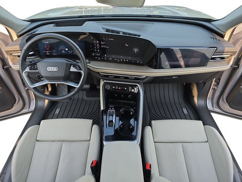 Used 2025 Audi Q5 Prestige AWD/4WD image 9