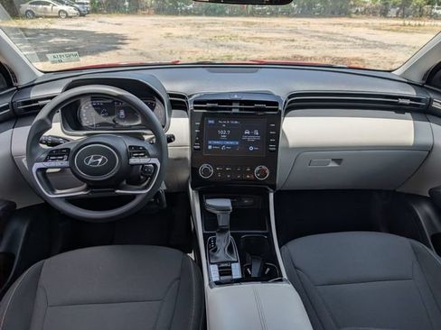 Used 2022 Hyundai Tucson SE FWD image 26