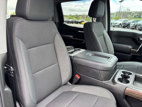 Used 2022 Chevrolet Silverado 1500 LT Trail Boss w/ Bed Protection Package AWD/4WD image 25