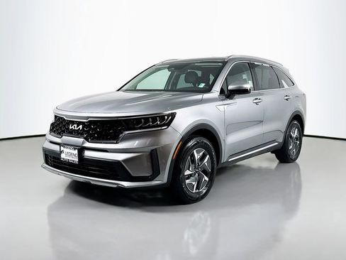 Used 2022 Kia Sorento S image 1