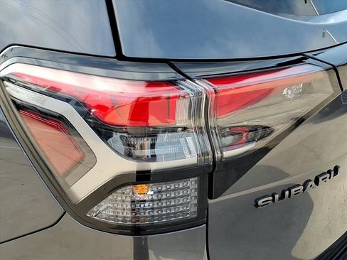 Used 2025 Subaru Forester Limited image 12