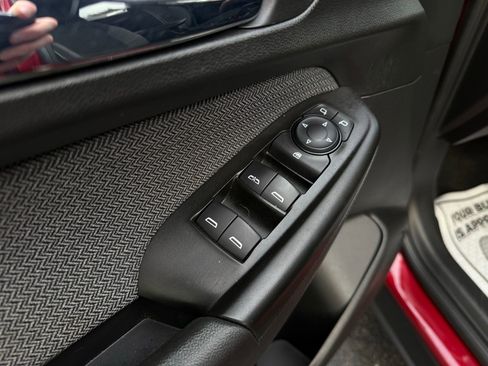 Used 2021 Chevrolet TrailBlazer LS image 35