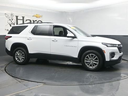 Used 2023 Chevrolet Traverse LT FWD image 50