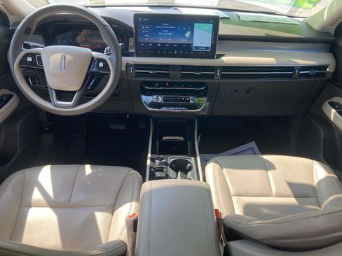 Used 2024 Lincoln Corsair FWD image 18