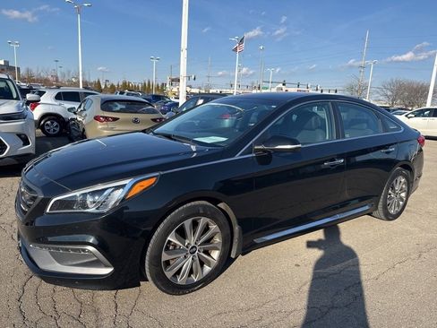 Used 2016 Hyundai Sonata Sport w/ Option Group 02 image 9