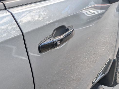 Used 2020 Chevrolet Silverado 1500 LT Trail Boss image 39