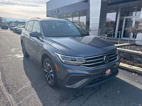 Used 2022 Volkswagen Tiguan S image 1