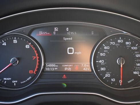 Used 2022 Audi Q5 2.0T Premium image 24