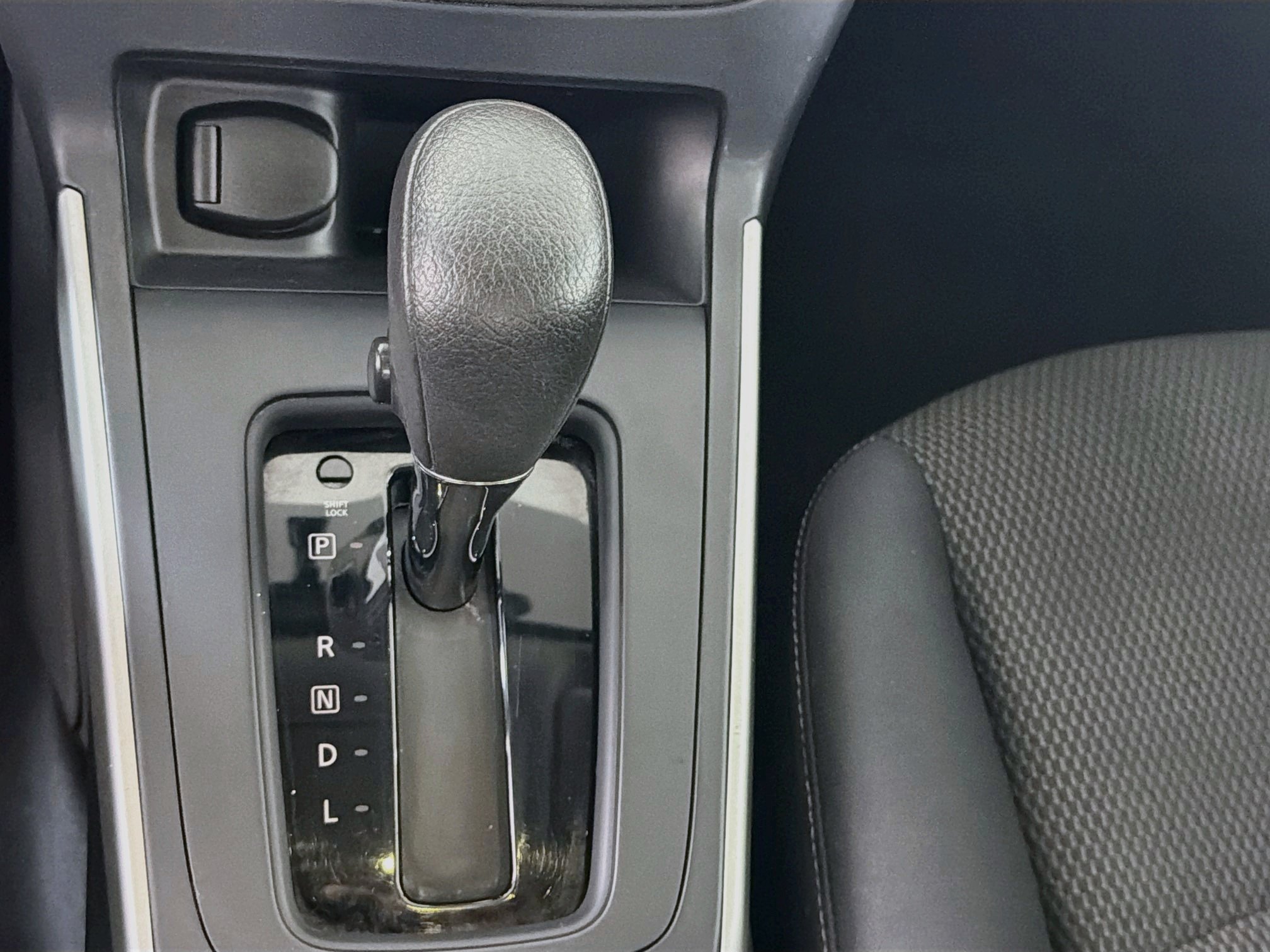 Used 2018 Nissan Sentra S FWD image 23