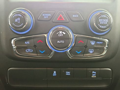 Used 2022 RAM 1500 Classic Warlock image 15