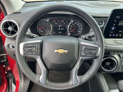Certified 2024 Chevrolet Blazer LT AWD/4WD image 14