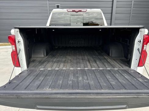 Used 2023 Chevrolet Silverado 1500 High Country image 13