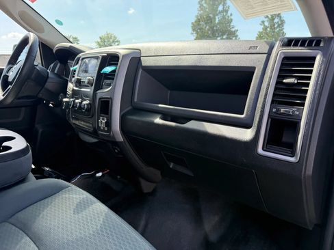 Used 2014 RAM 1500 Tradesman AWD/4WD image 19