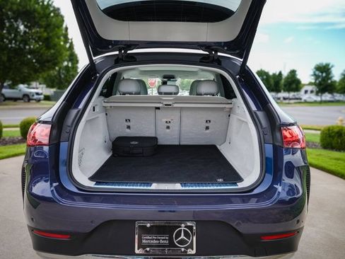Certified 2023 Mercedes-Benz EQE 350+ 4MATIC SUV w/ Exclusive Trim Package image 35